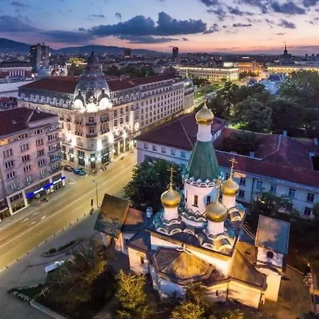 Center 1 Апартамент София