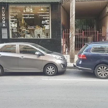 Center 1