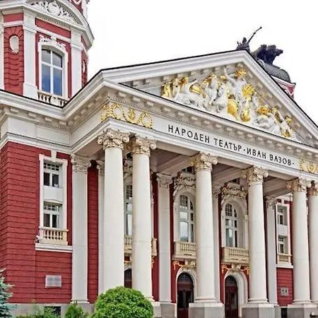 Center 1