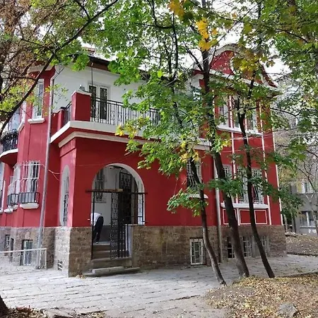 Center 1 Апартамент