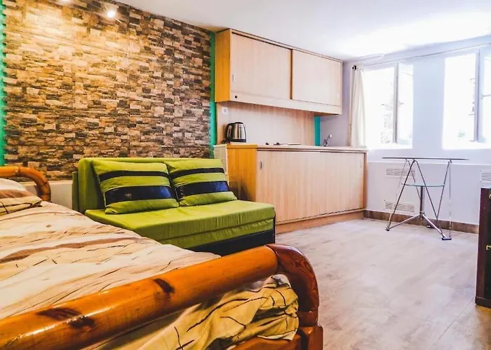 Center 1 ソフィア