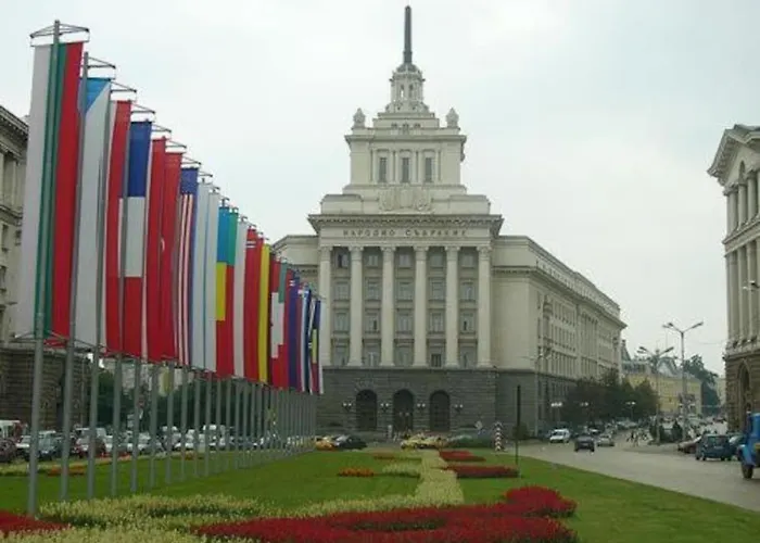 アパート Center 1 *