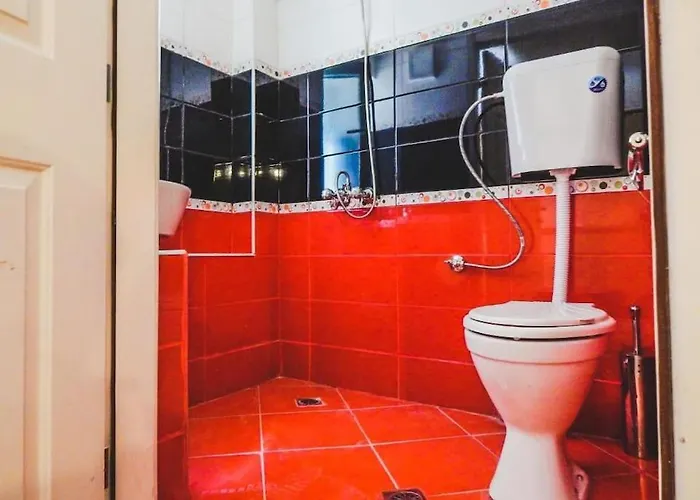 Center 1 アパート *